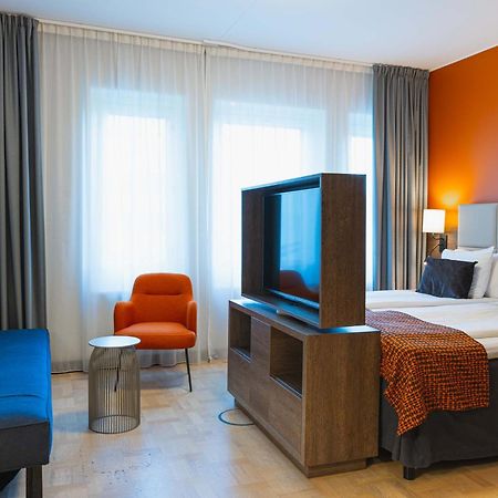 Quality Hotel Winn Ханинге Екстериор снимка