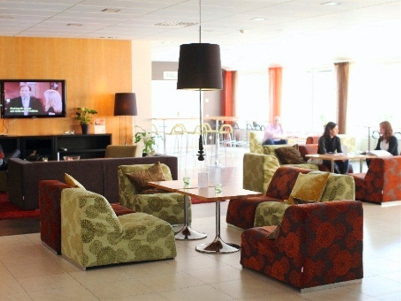 Quality Hotel Winn Ханинге Екстериор снимка
